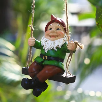 Roztomilý Úsmev Swing Gnome Visí Ozdoby Záhrada Dekor Socha Živice Trpaslíkov Zavesiť Na Strom Dekoratívne Prívesok Dropshipping Vtipný Darček