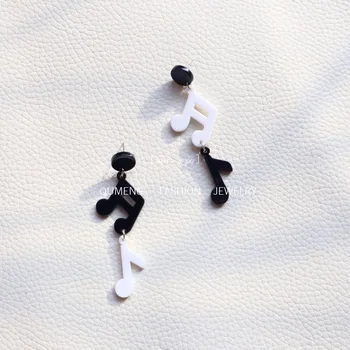 Unikátne Čierne Biele noty Asymetrické Akryl Náušnice pre Ženy Y2k Harajuku Estetické Zábavné Žena Náušnice Dievčatá Šperky