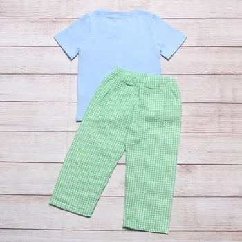 Letné Oblečenie Modrá Krátky Rukáv Top A Zelené Kockované Nohavice Tri Žlté Kačice Vyšívaný Vzor Chlapci Oblečenie 1