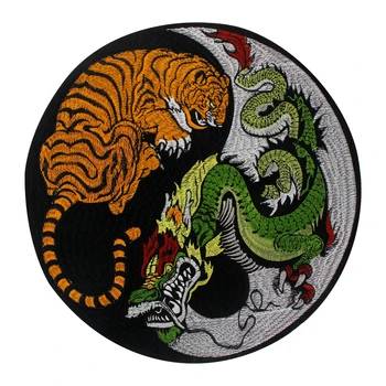 Lev Dinosaura Tiger, Drak Taiji Yinyang Výšivky Eagle Ovce Žehlička na Patch Oblečenie DIY Dekorácie-Nálepky Nášivka Odznak 1