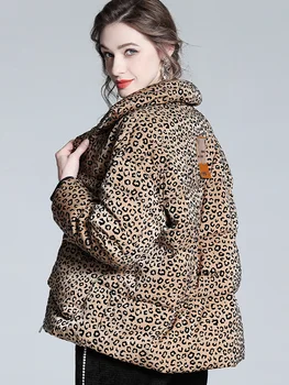 2022 Najnovší Luxusný Zimný Loose Fit Puffer Bunda Ženy Leopard Tlač Krátke Bežné Zips Zahustiť Teplé 90% Biele Kačacie Nadol Kabát 3