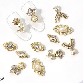 10Pcs Gold Rose Zliatiny Drahokamu Nechtov Charms Valentína Obmedzené Dekor Luxusný Pearl Diamond Design 3D Nail Art Príslušenstvo 1 3