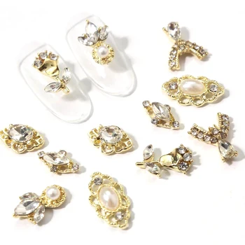 10Pcs Gold Rose Zliatiny Drahokamu Nechtov Charms Valentína Obmedzené Dekor Luxusný Pearl Diamond Design 3D Nail Art Príslušenstvo 1 4